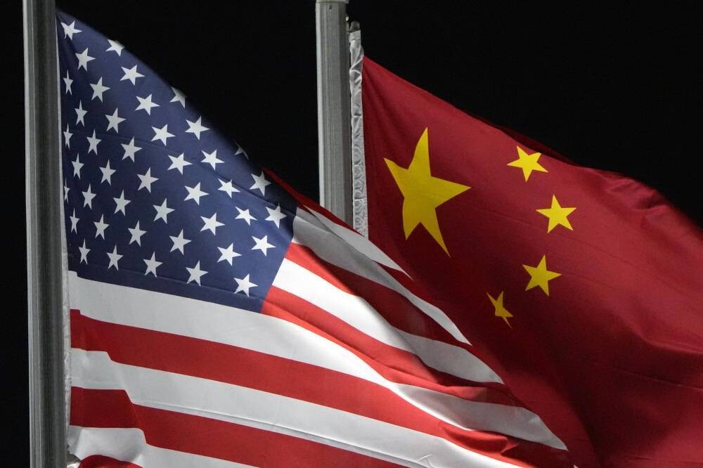 Китай осуждает новые санкции США против китайских компаний из-за конфликта на Украине