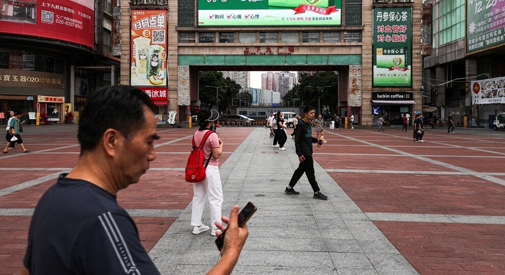 China's Economy Shows Growth in First Quarter Amid Risks