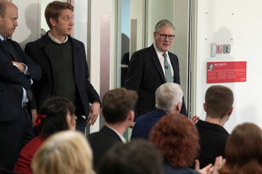 Beijing Accuses British PM of Baseless Allegations