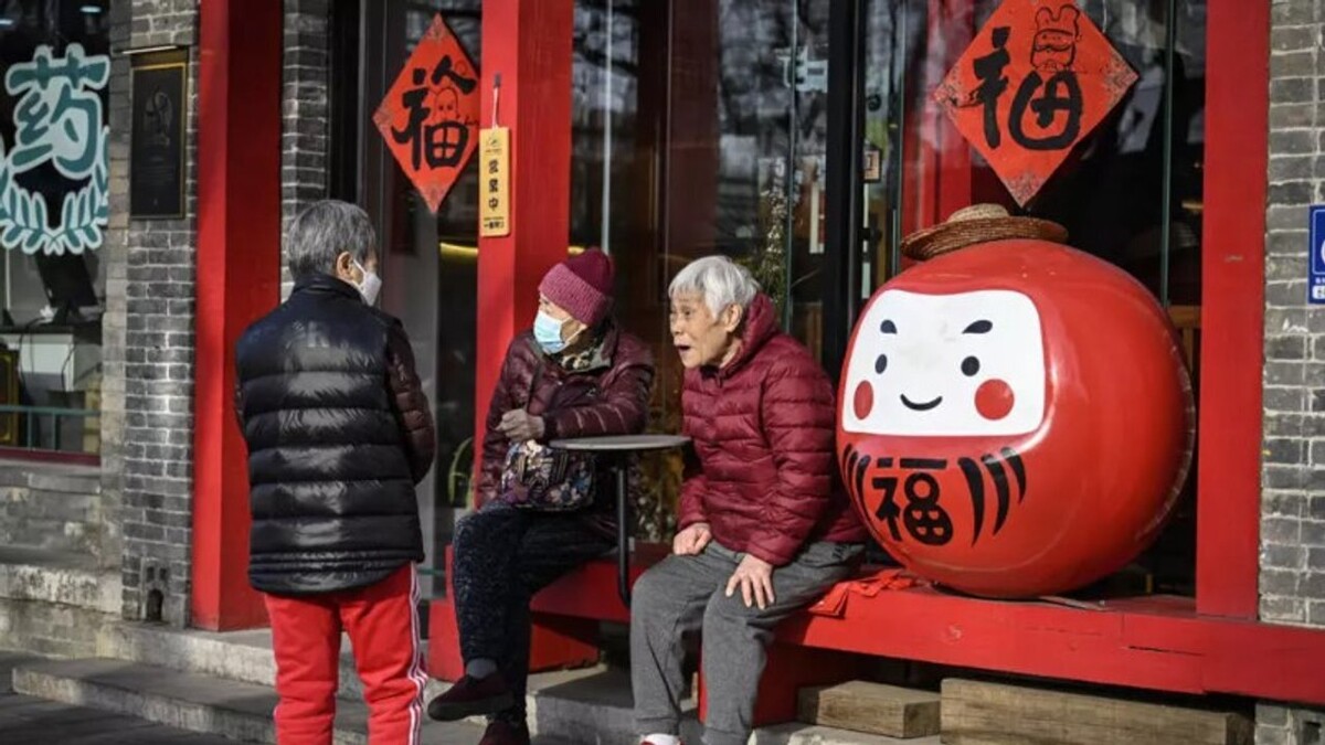 Chinese App 'Are You Dead?' Becomes a Hit on App Store