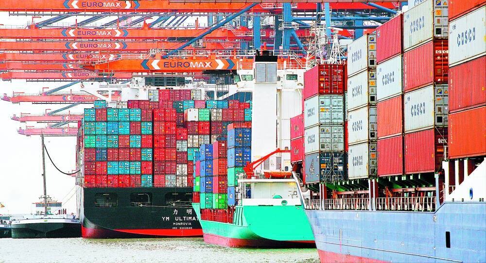 China records $107.2 billion trade surplus