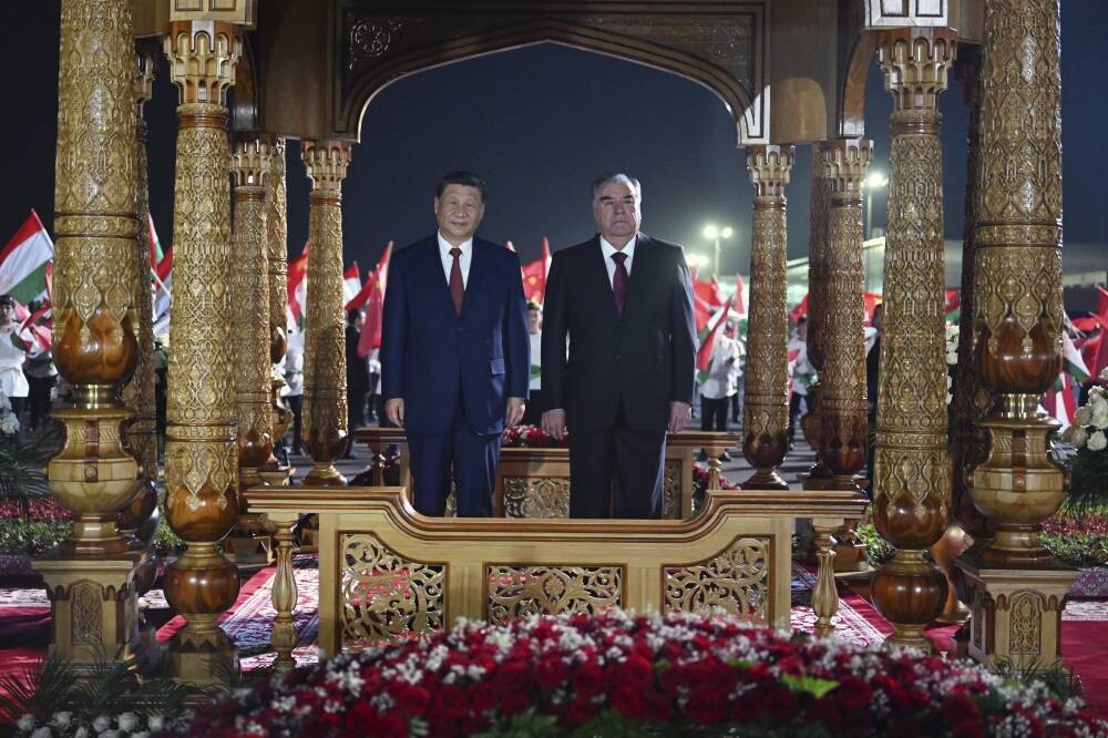 Президент Китая Си Цзиньпин посещает Таджикистан для укрепления двусторонних связей