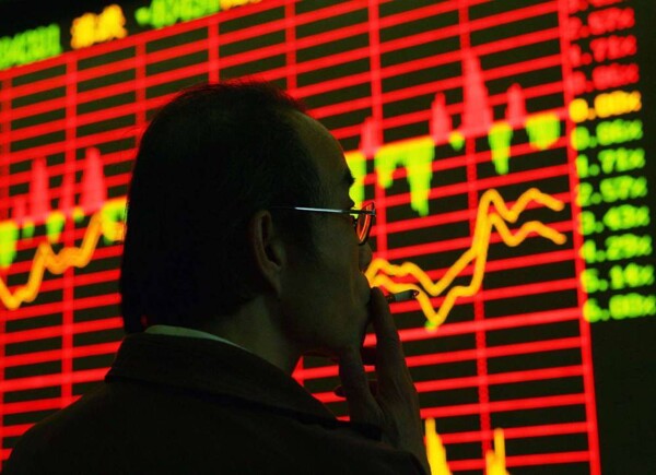 Chinese Stocks Surge to 10-Year High Amid US Trade Deal Hopes