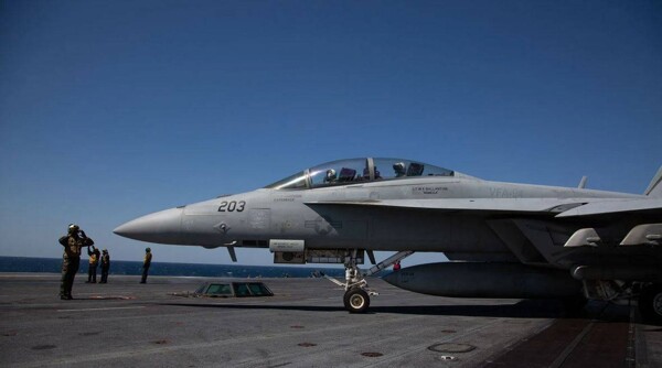 China Offers Help After US Military Aircraft Crash in South China Sea