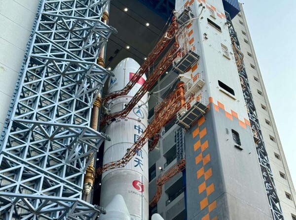 Китай запустит миссию Chang'e 6 для исследования дальней стороны Луны