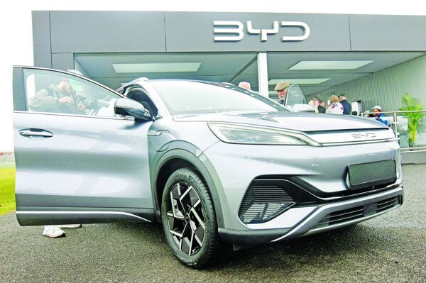 Рекордные продажи электрических автомобилей в Китае