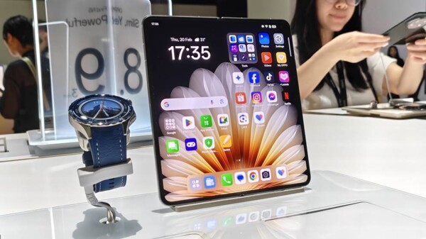 Oppo запускает новый складной смартфон