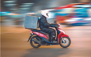 China's Loneliest Delivery Man: The Story of Huang Kaihong in Medog County