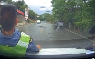 Полицейский в Китае подделал аварию, чтобы получить компенсацию