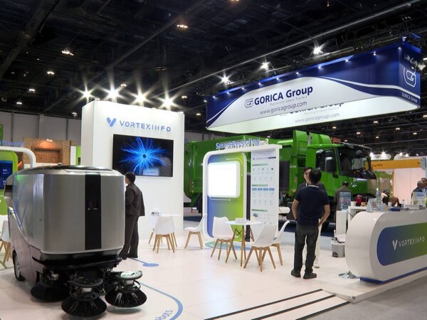 Chinese Road-Cleaning Robot Unveiled in Abu Dhabi